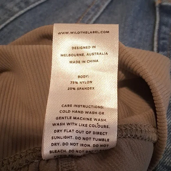 Wilo The Label Olive & Lime Green Ribbed Bike Shorts Size Small - Picture 4 of 5